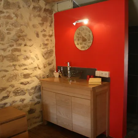 Le Moulin De Douzy 3*