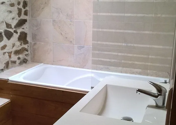 Le Moulin De Douzy Bed & Breakfast